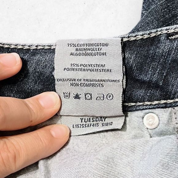 Silver Jeans Womens W29 L31 Tuesday Jeans Boot Low Rise Stretch Slim Embroidered - Picture 8 of 9